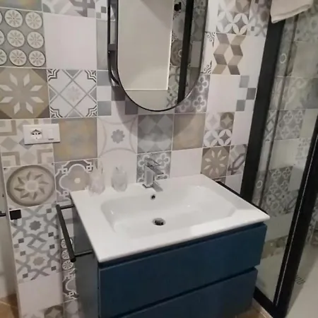 Apartment Borgo Bella Vista -affitti Brevi Italia *